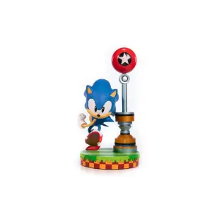 Sonic the Hedgehog PVC Painted Statue: S...